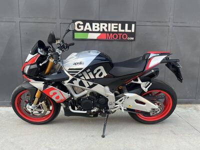 Aprilia Tuono V4 Factory (2015 - 17) usata