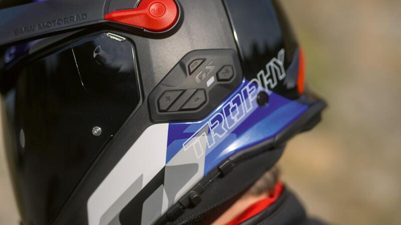 Casco BMW GS Rallye Carbon con ConnectedRide COM P1 GS