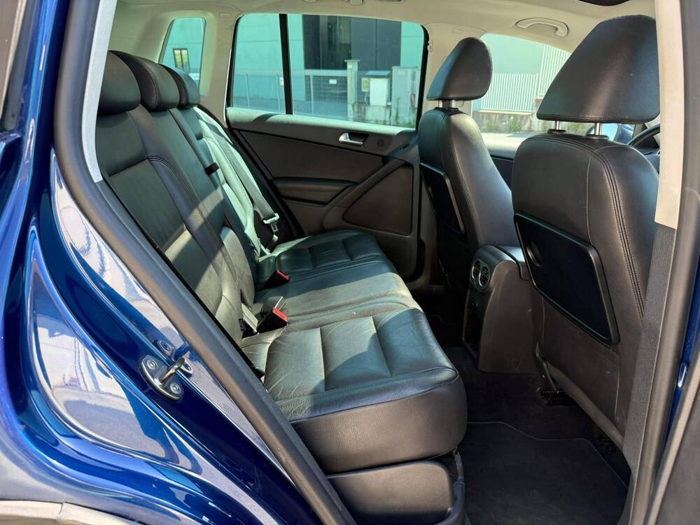 Volkswagen Tiguan usata a Asti (14)