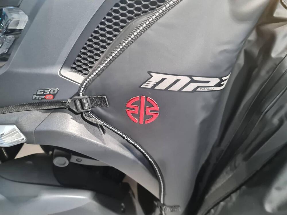 Piaggio MP3 530 ABS Hpe (2023 - 24) (7)