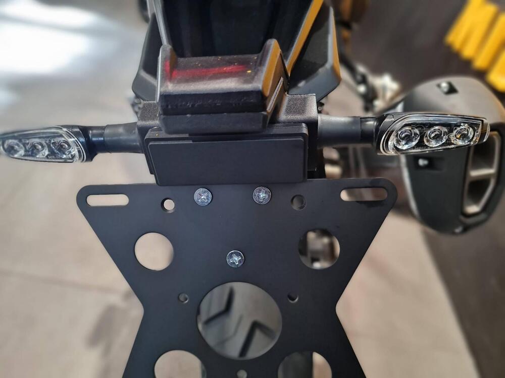 QJ Motor SRT 900 SX (2025 - 26) (8)