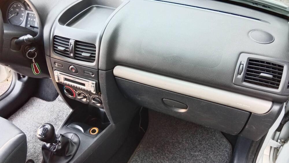 Renault Clio usata a Pordenone (9)