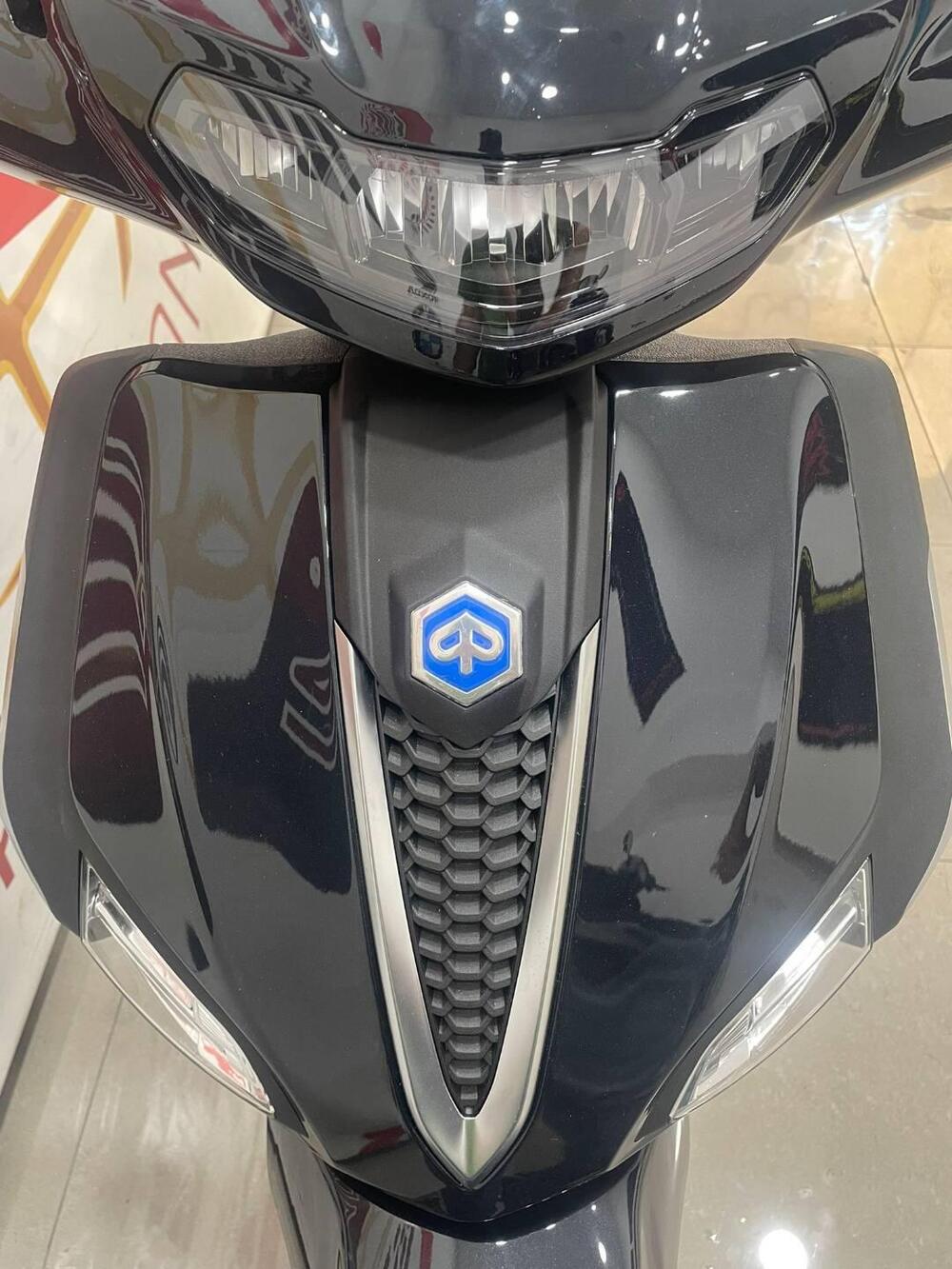 Piaggio Liberty 50 RST (2025 - 26) (4)