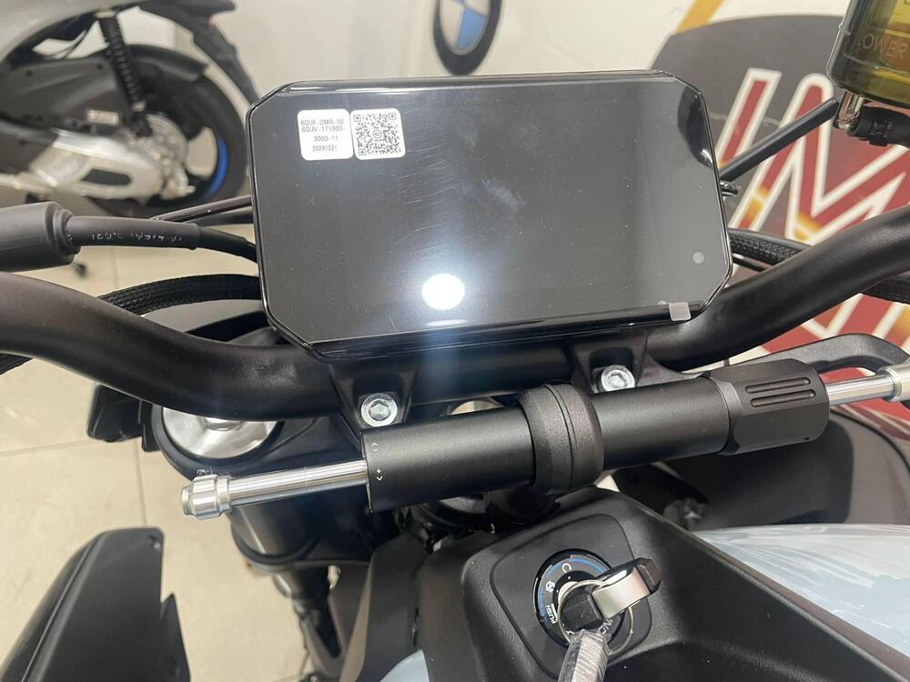 CFMOTO 675NK (2025 - 26) (7)