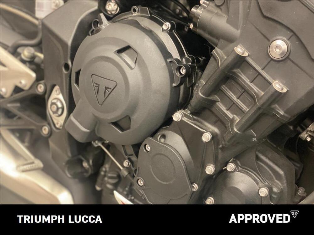 Triumph Street Triple 765 R (2023 - 25) (10)
