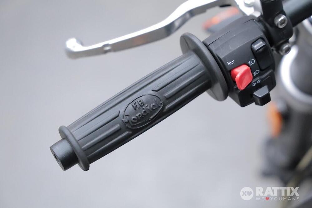 FB Mondial HPS 300 (2017 - 19) (11)