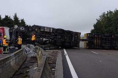 Se filmo un incidente stradale con lo smartphone passo dei guai? E se lo metto sui social?