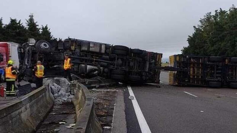 Se filmo un incidente stradale con lo smartphone passo dei guai? E se lo metto sui social?