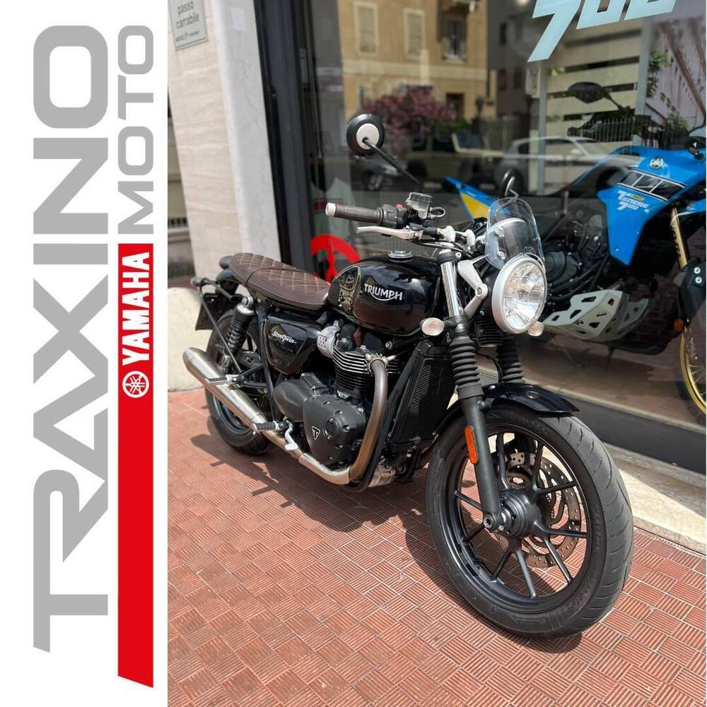 Triumph Street Twin 900 (2016) (3)