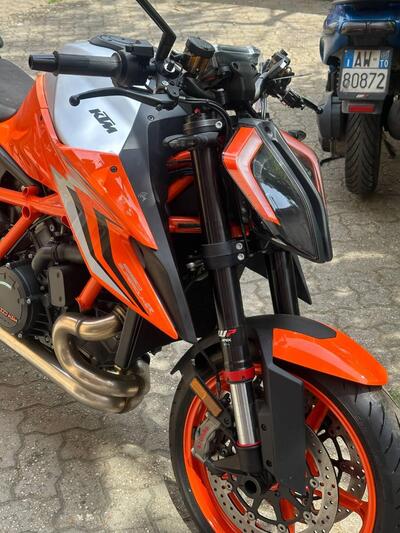 KTM 1290 Super Duke R (2022 - 23) usata