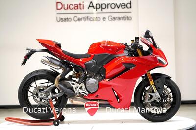 Ducati Panigale V2 S (2025) usata