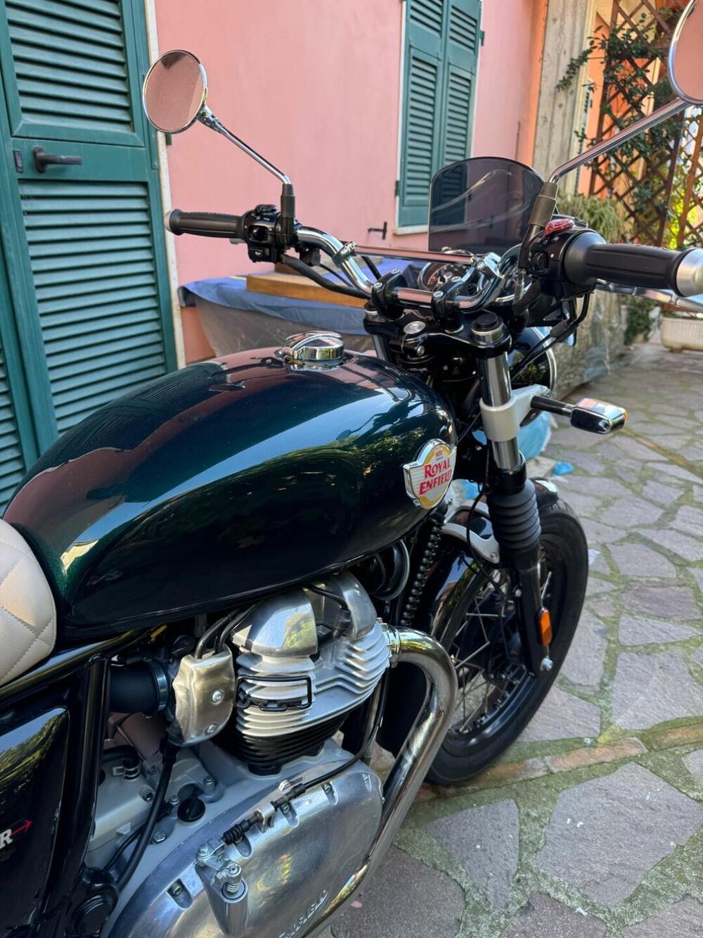 Royal Enfield Interceptor 650 (2021 - 25) (3)