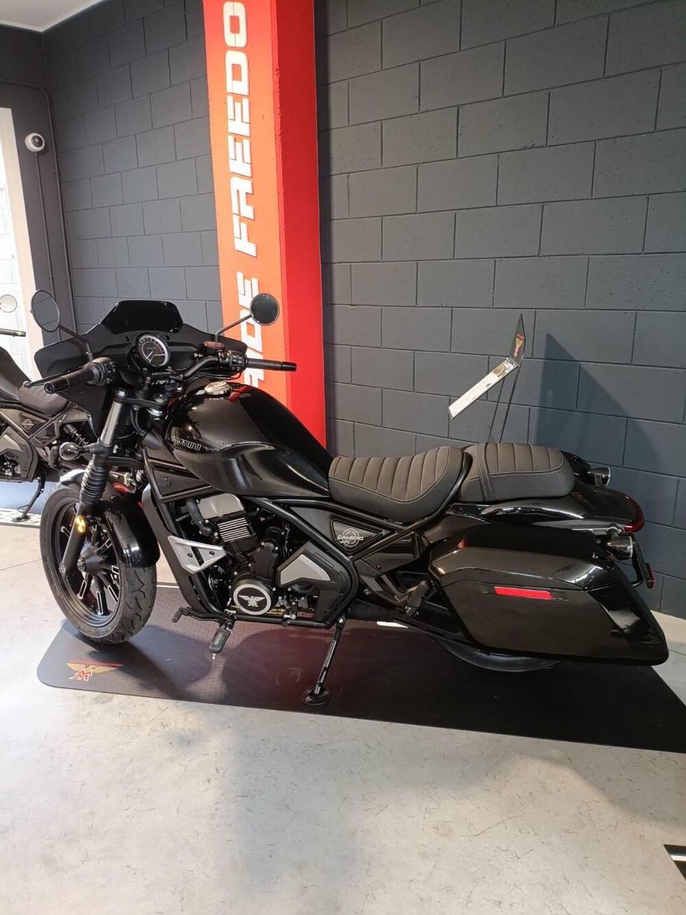 Moto Morini Calibro Bagger (2024 - 26) (4)