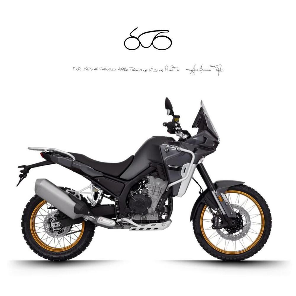 Kove 800X Adventure (2024)