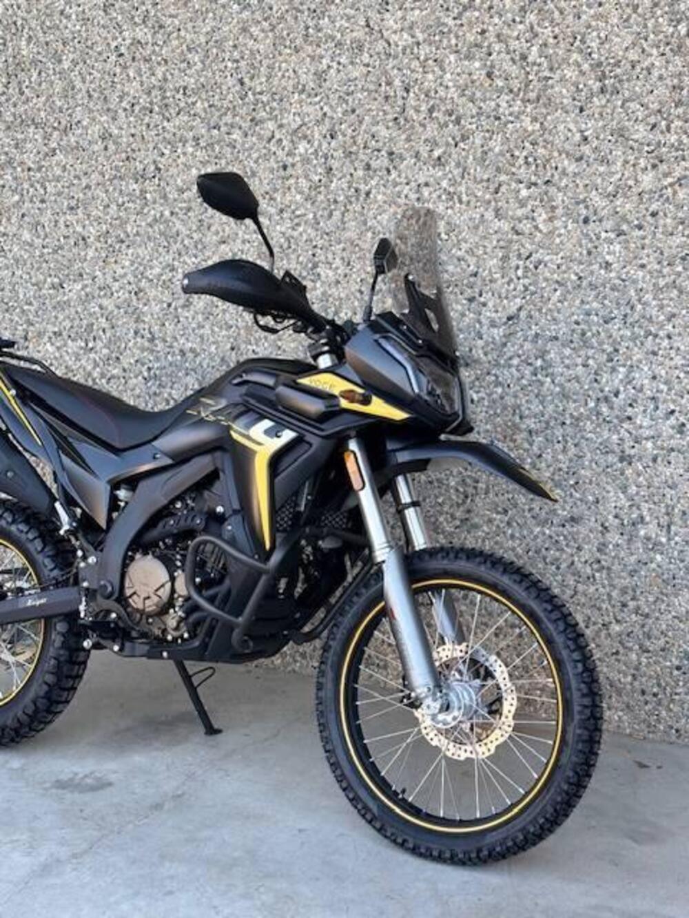 Voge Valico 300 Rally (2022 - 26) (11)