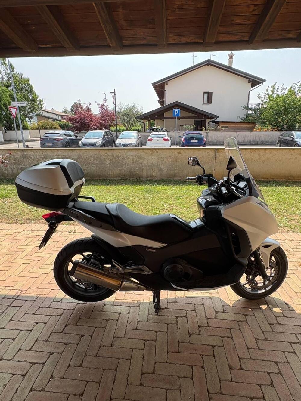 Honda Integra 750 DCT ABS (2014 - 15) (2)