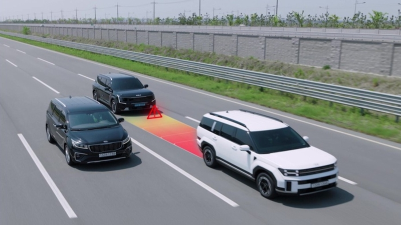 Hyundai mette a punto un sistema anti tamponamento