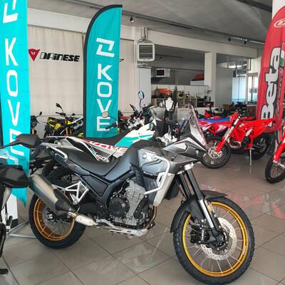 Kove 800X Pro (2024 - 26) nuova