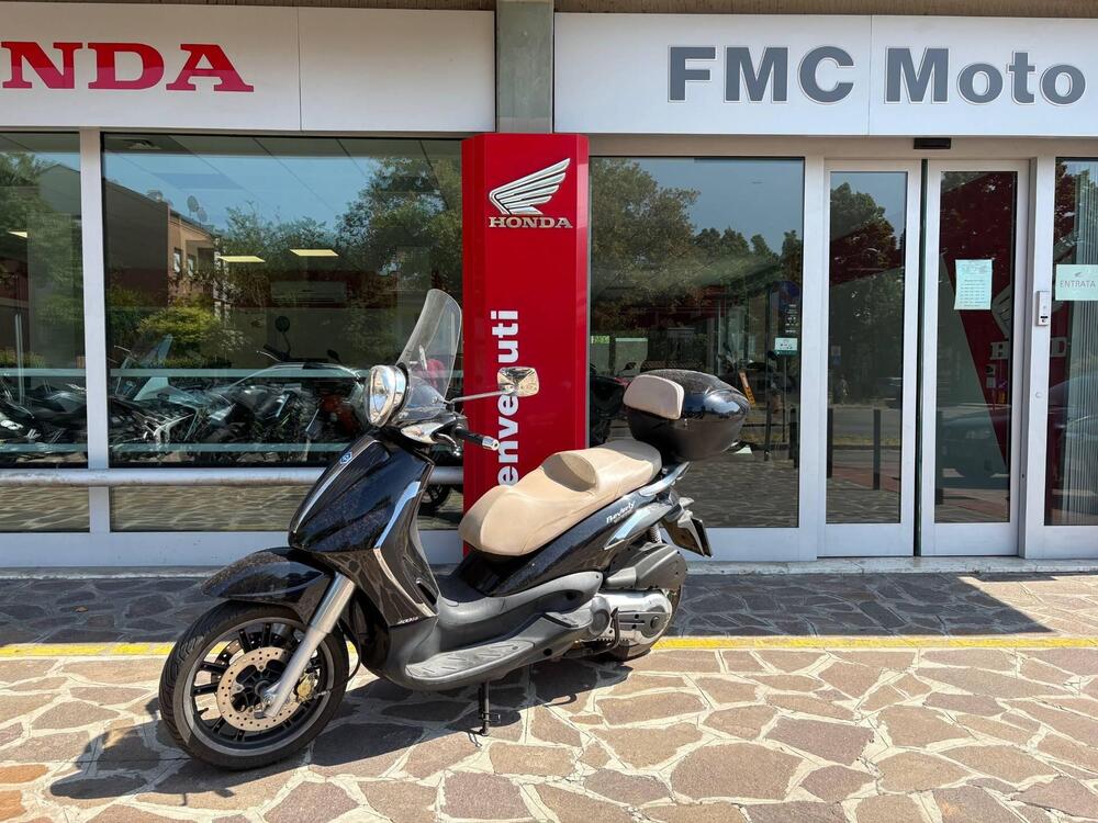 Piaggio Beverly Tourer 400 (2008 - 11) (3)