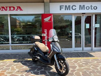 Piaggio Beverly Tourer 400 (2008 - 11) usata