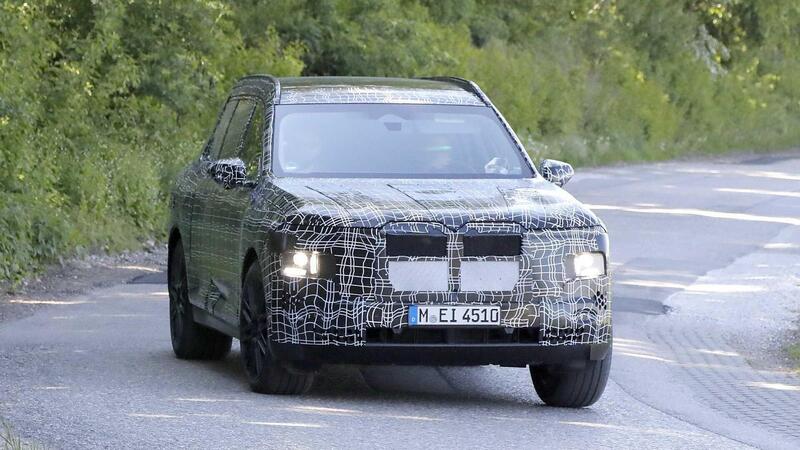 BMW X7 2028: la nuova generazione si mostra in anteprima, ma niente V8 in Europa... [Foto Spia]