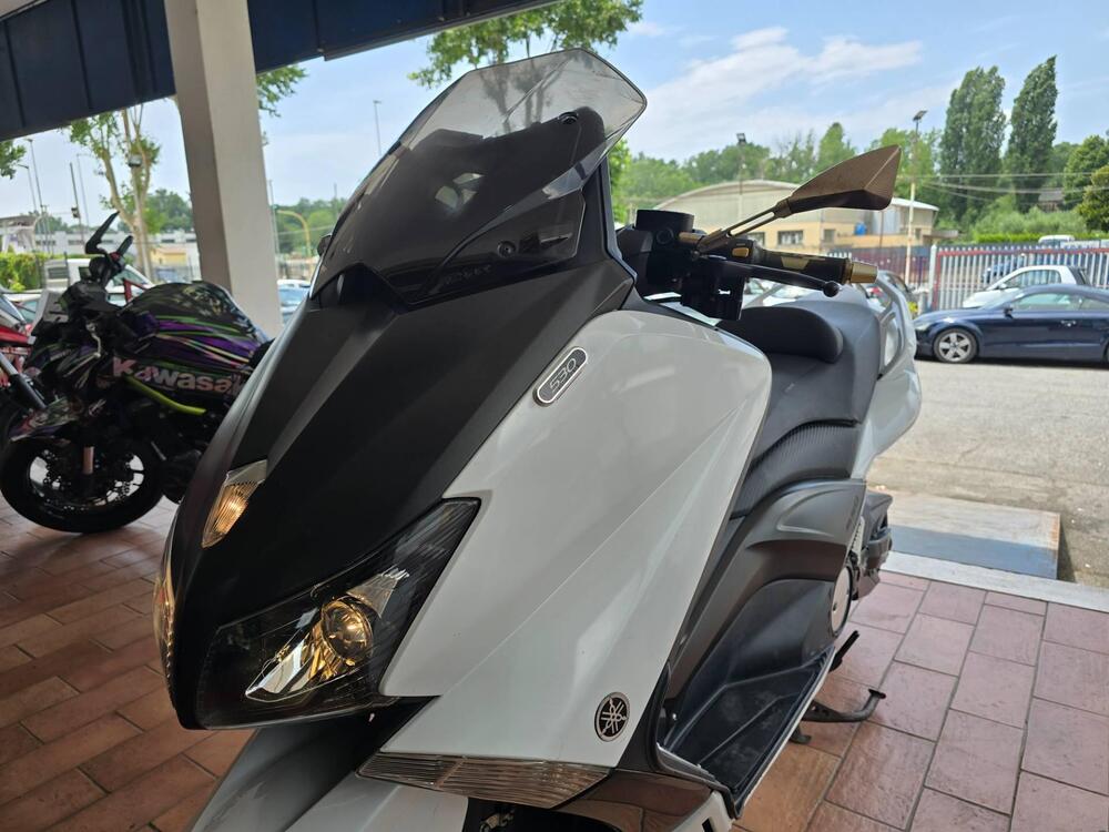 Yamaha T-Max 530 (2012 - 14) (6)