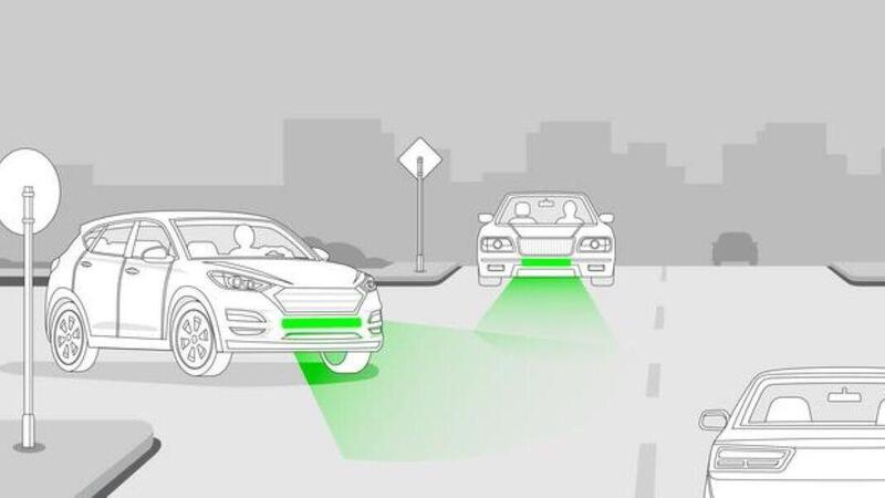 La luce di stop davanti? Si, ma verde. Potrebbe evitare gli incidenti