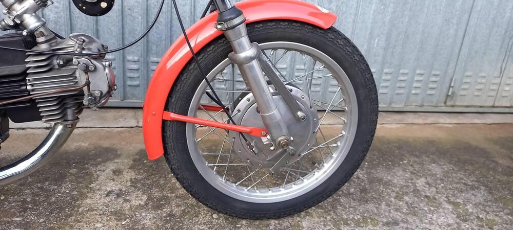 Aermacchi Harley-Davidson ALA VERDE 4 M (4)