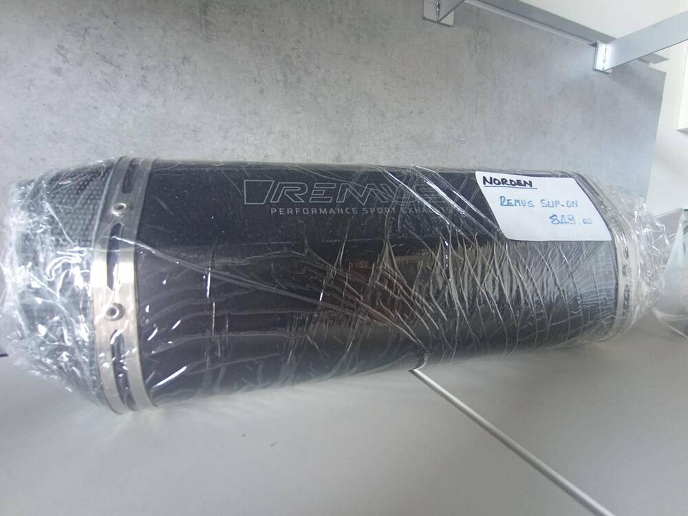 SILENZIATORE REMUS SLIP-ON (4)