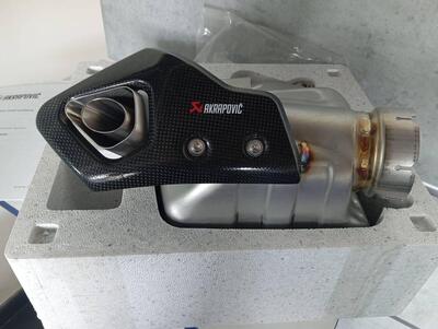 Akrapovic Slip‑On