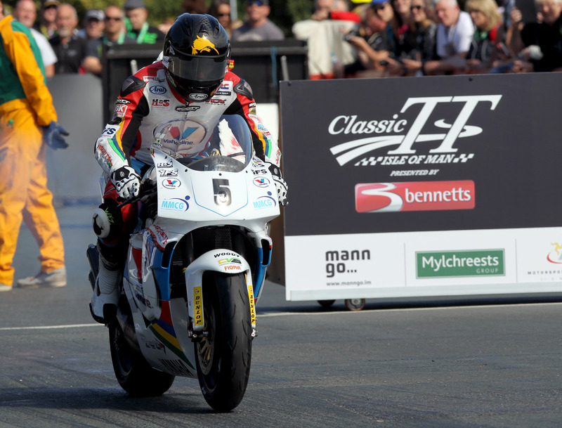 Dunlop al Tourist Trophy: dal 2015 partner del Classic TT