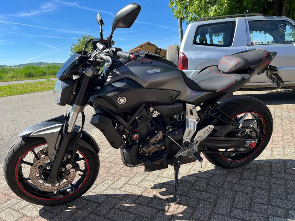 Yamaha MT-07 (2014 - 16) (8)