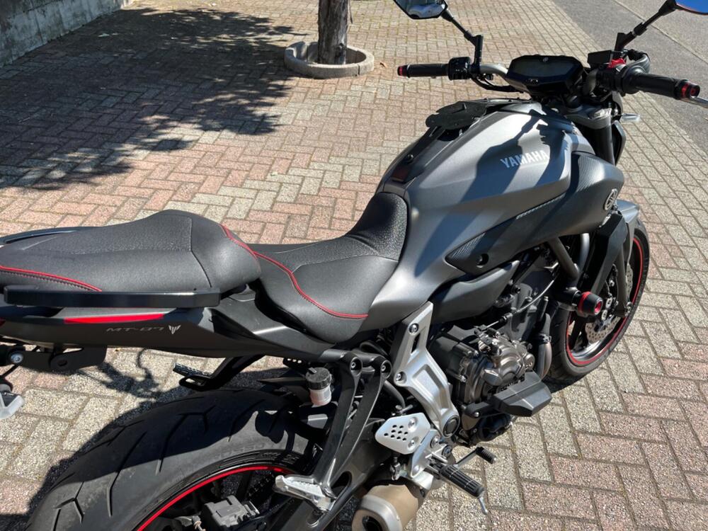 Yamaha MT-07 (2014 - 16) (13)