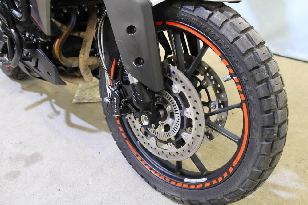 Moto Morini X-Cape 650 (2021 - 25) (7)