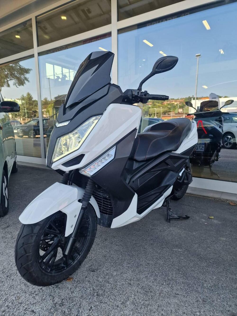 Jonway MJS-E Sport (2020 - 24) (2)