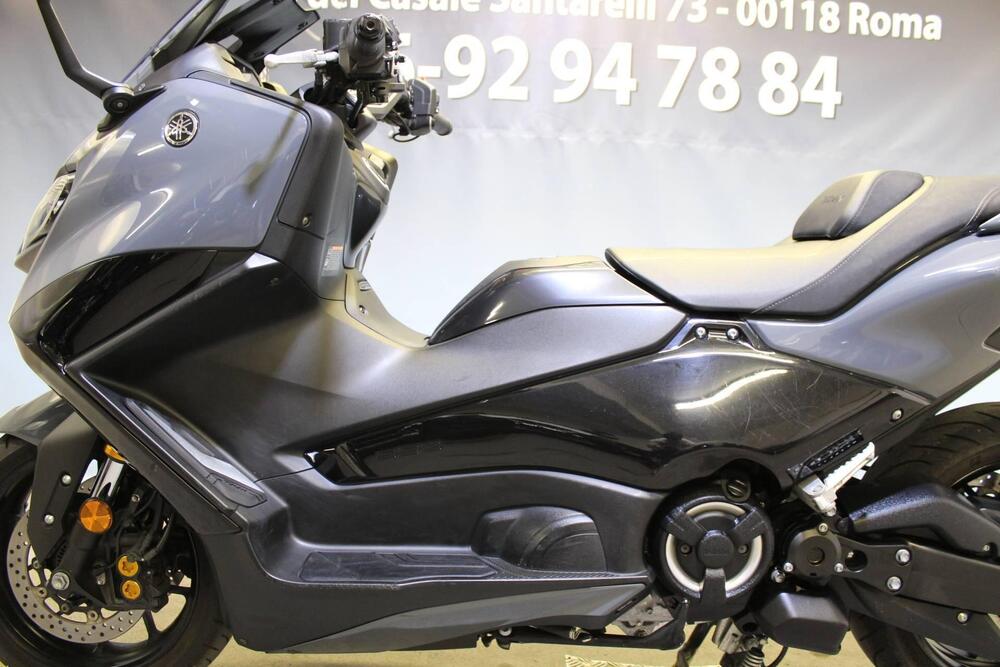Yamaha T-Max 560 Tech Max (2022 - 24) (16)