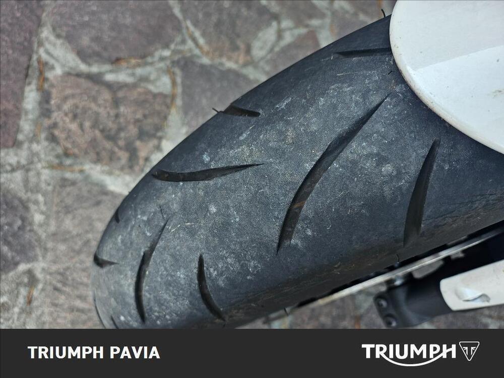 Triumph Street Triple ABS (2013 - 17) (8)