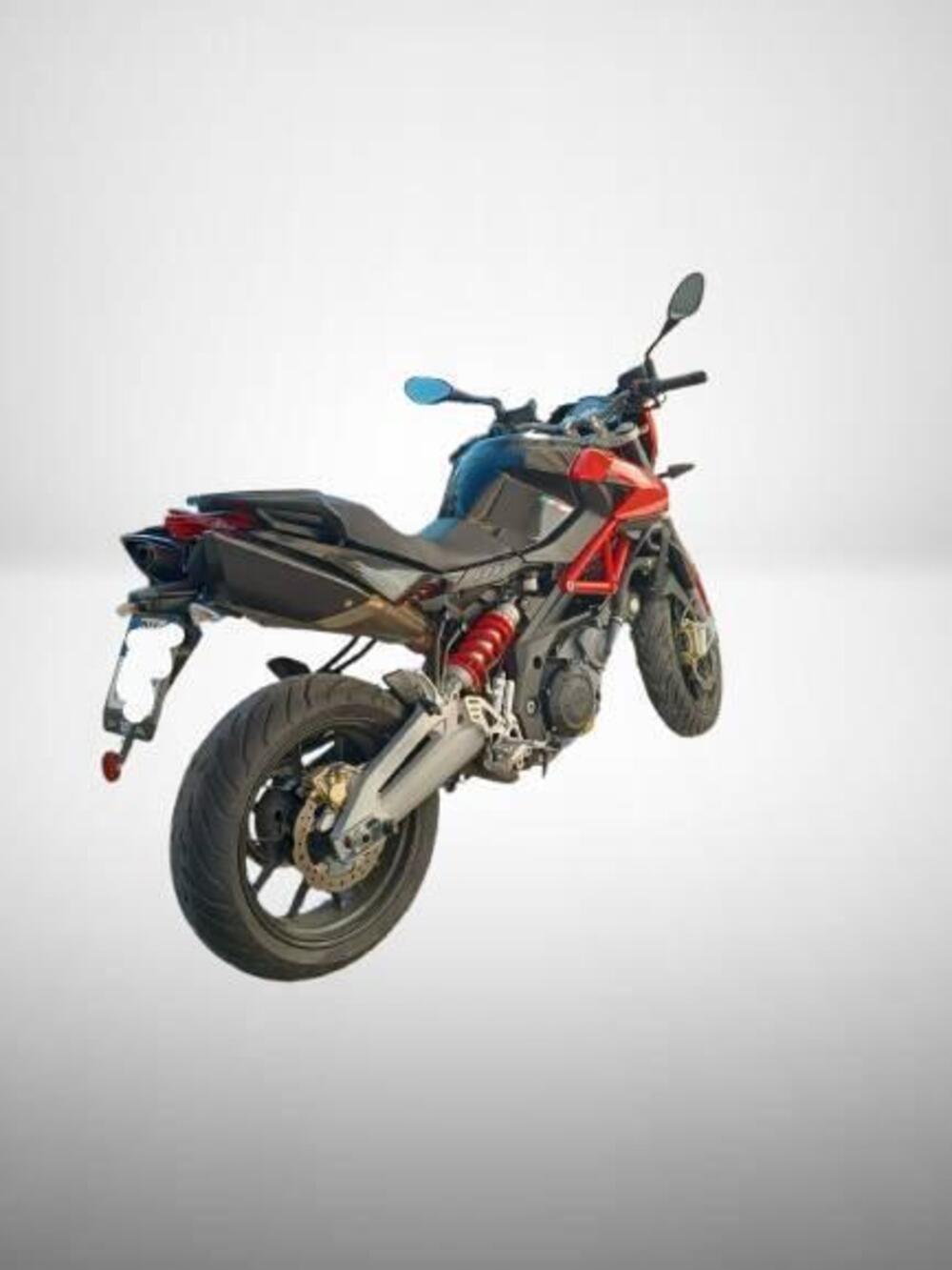 Aprilia Shiver 750 (2010 - 16) (2)