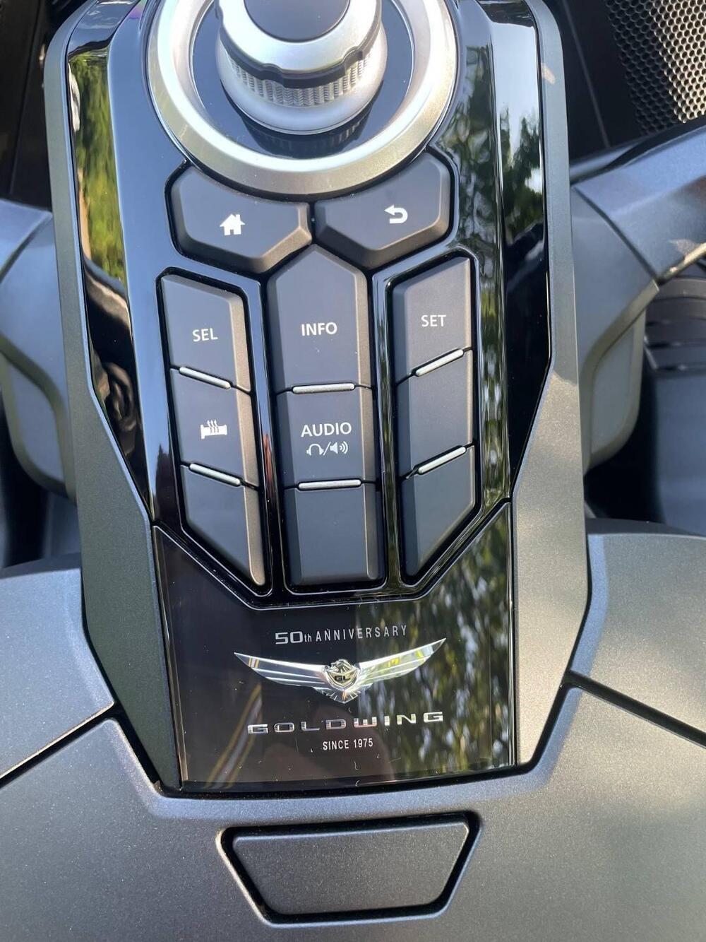 Honda GL 1800 Gold Wing 50° Anniversario (2025) (9)