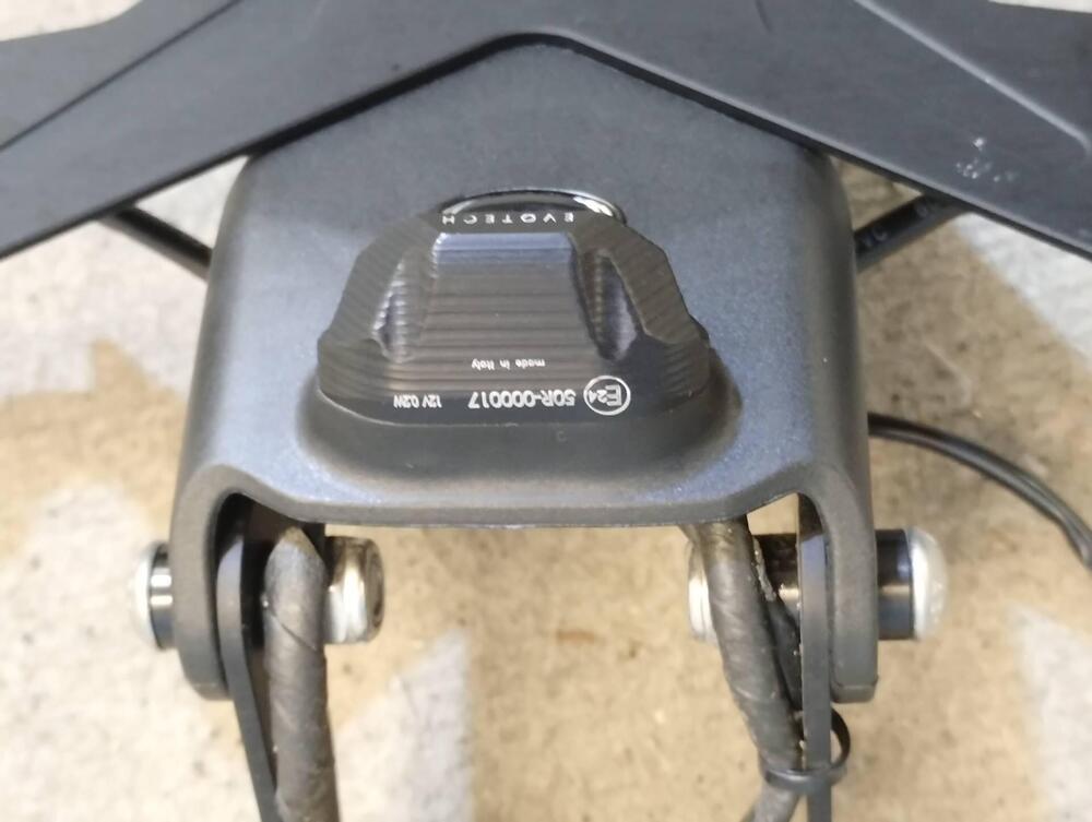 Portatarga Evotech Kawasaki Ninja ZX-4RR 2024 + Fr (7)