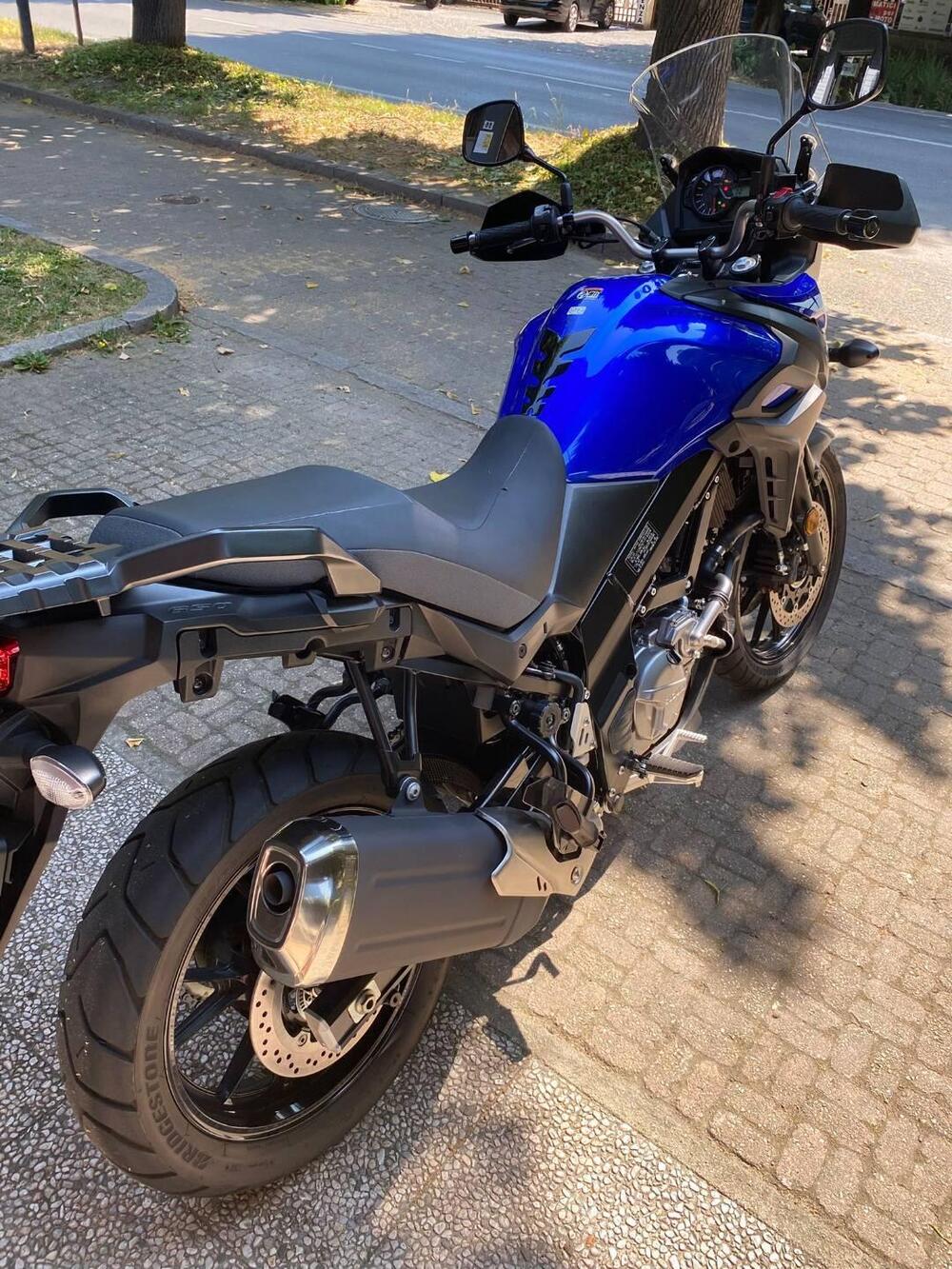 Suzuki V-Strom 650 (2021 - 25) (9)