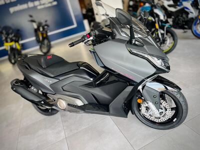Kymco AK 575 Premium (2025) nuova
