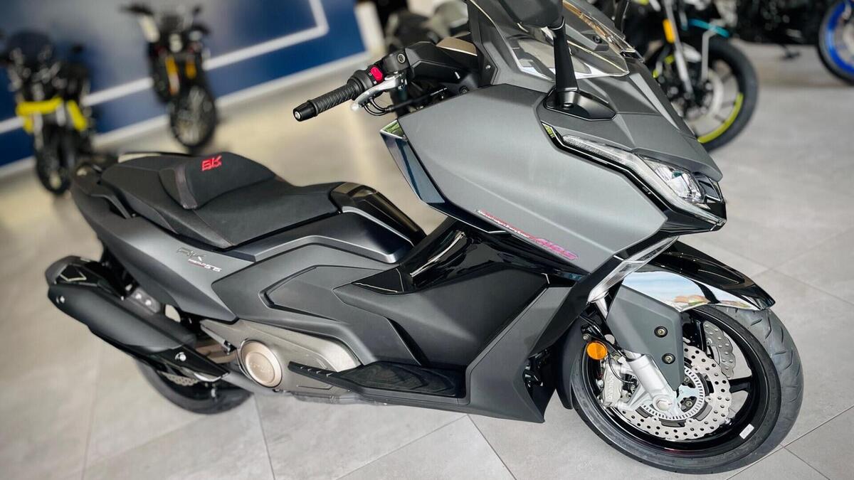 Vendo Kymco AK 575 Premium (2025 - 26) nuova a Brescia (codice 9744460 ...