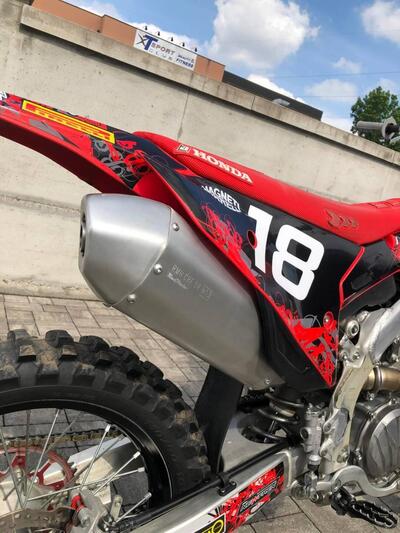 Honda CRF 250 R (2023) usata