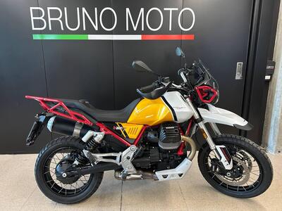 Moto Guzzi V85 TT (2021 - 23) usata