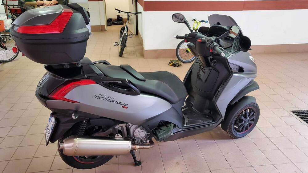 Peugeot Metropolis 400 RS (2014 - 17)