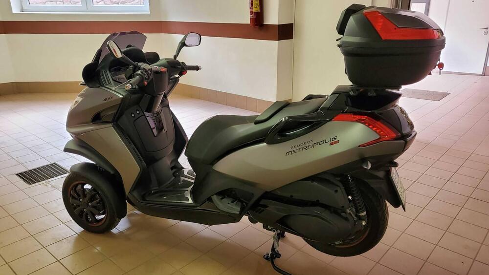 Peugeot Metropolis 400 RS (2014 - 17) (2)