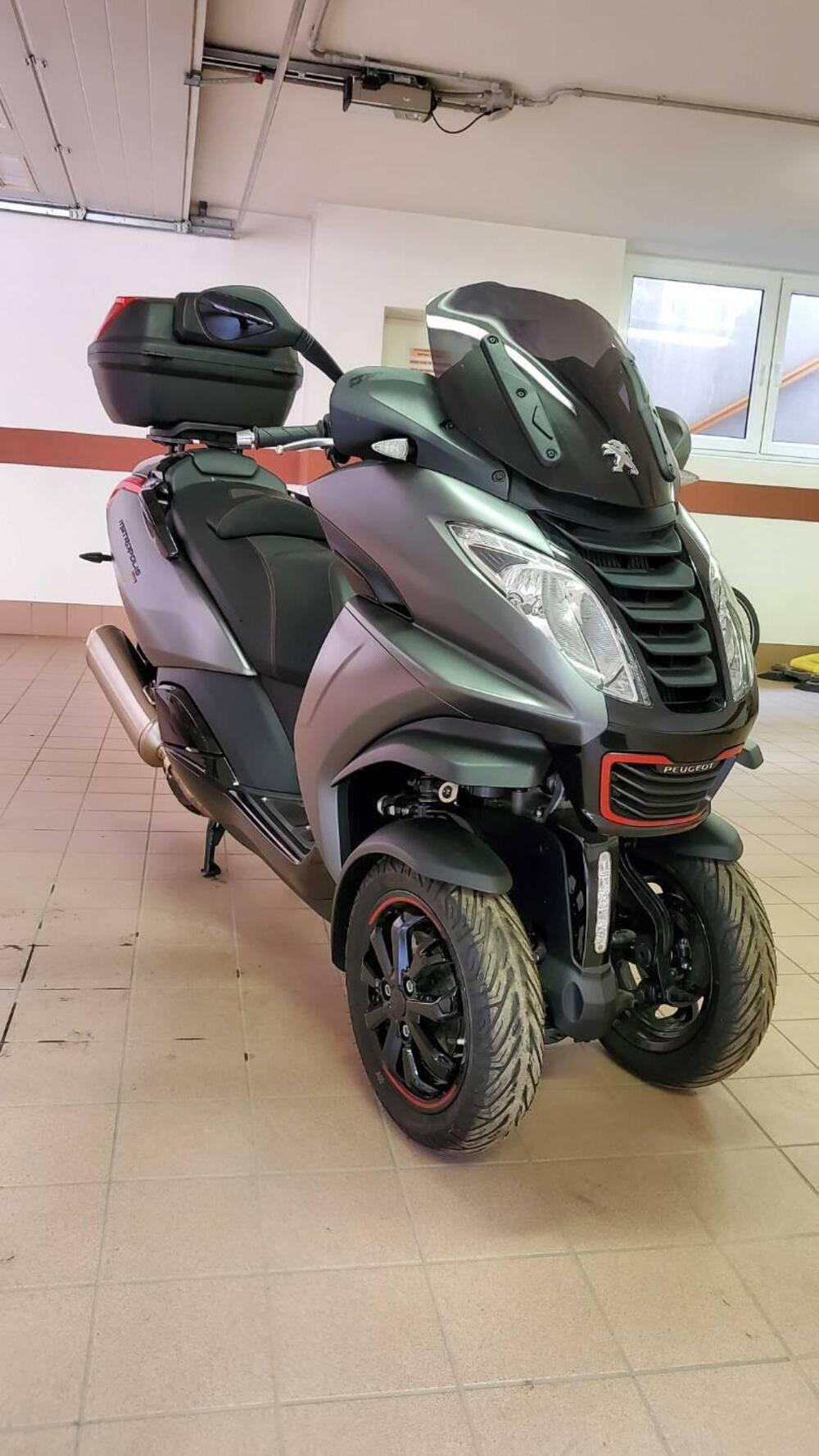 Peugeot Metropolis 400 RS (2014 - 17) (8)