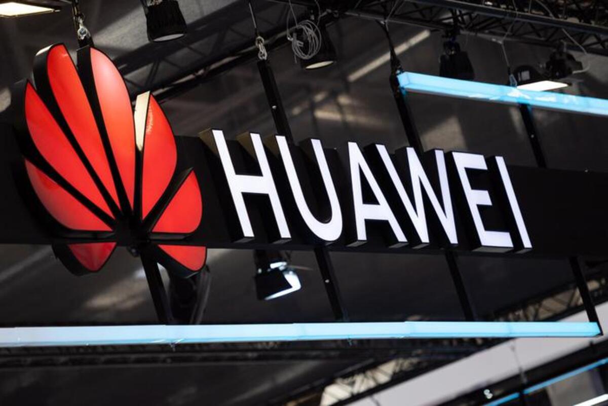 I cinesi fanno sul serio: Huawei ha le batterie allo stato solido, 3.000 km di autonomia e ricarica in 5 minuti