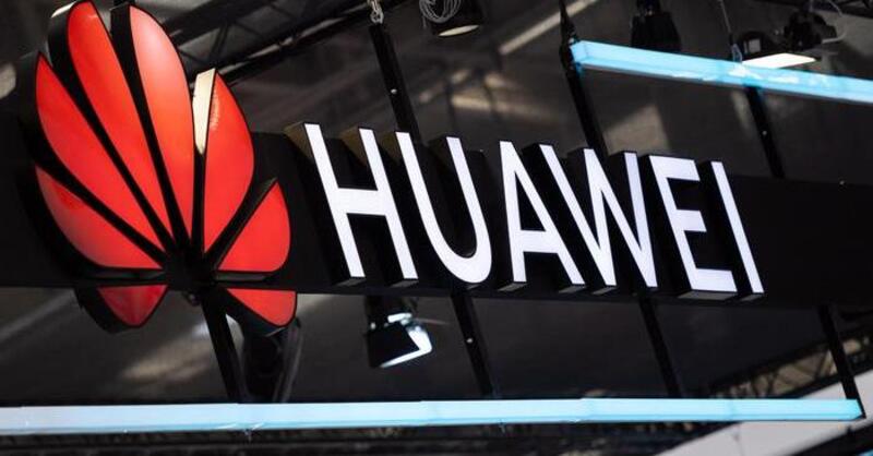 I cinesi fanno sul serio: Huawei ha le batterie allo stato solido, 3.000 km di autonomia e ricarica in 5 minuti 